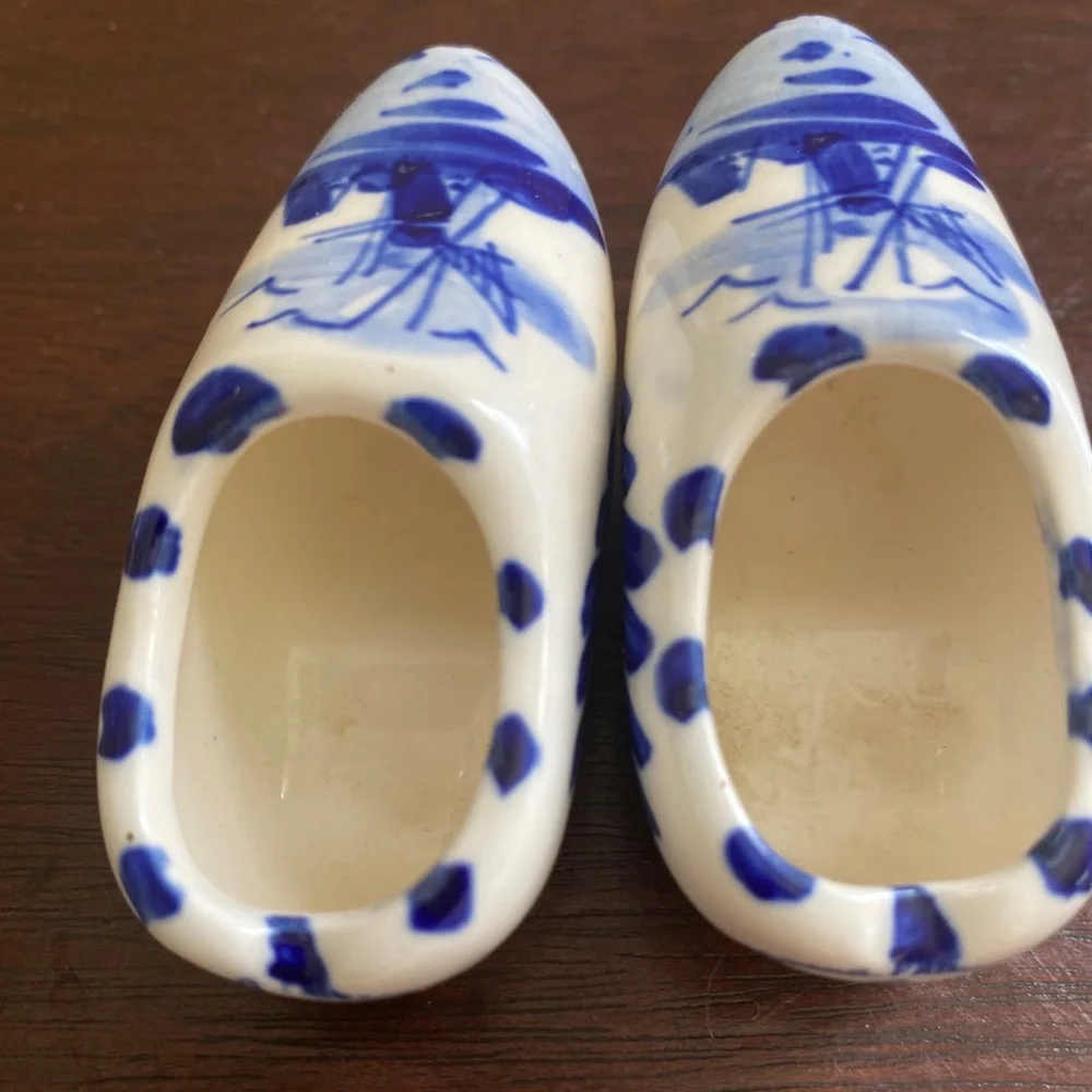 BLUE DELFT Miniature Dutch Clog Shoes Decorative Hand Painted Vintage Ceramic - Picture 2 of 4